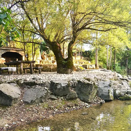 River Hideaway Hébergement de vacances Cazin